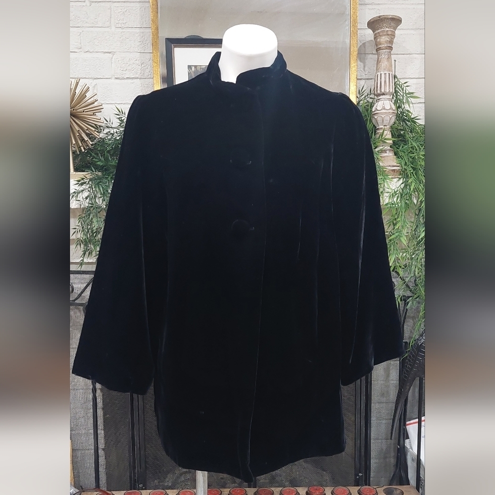 Vintage Women’s Sz S Oversize Black Velvet Swing Evening Jacket Special Occasion